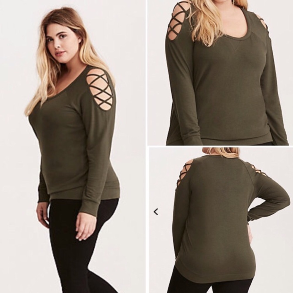 Torrid lattice cold shoulder sweater top 2x